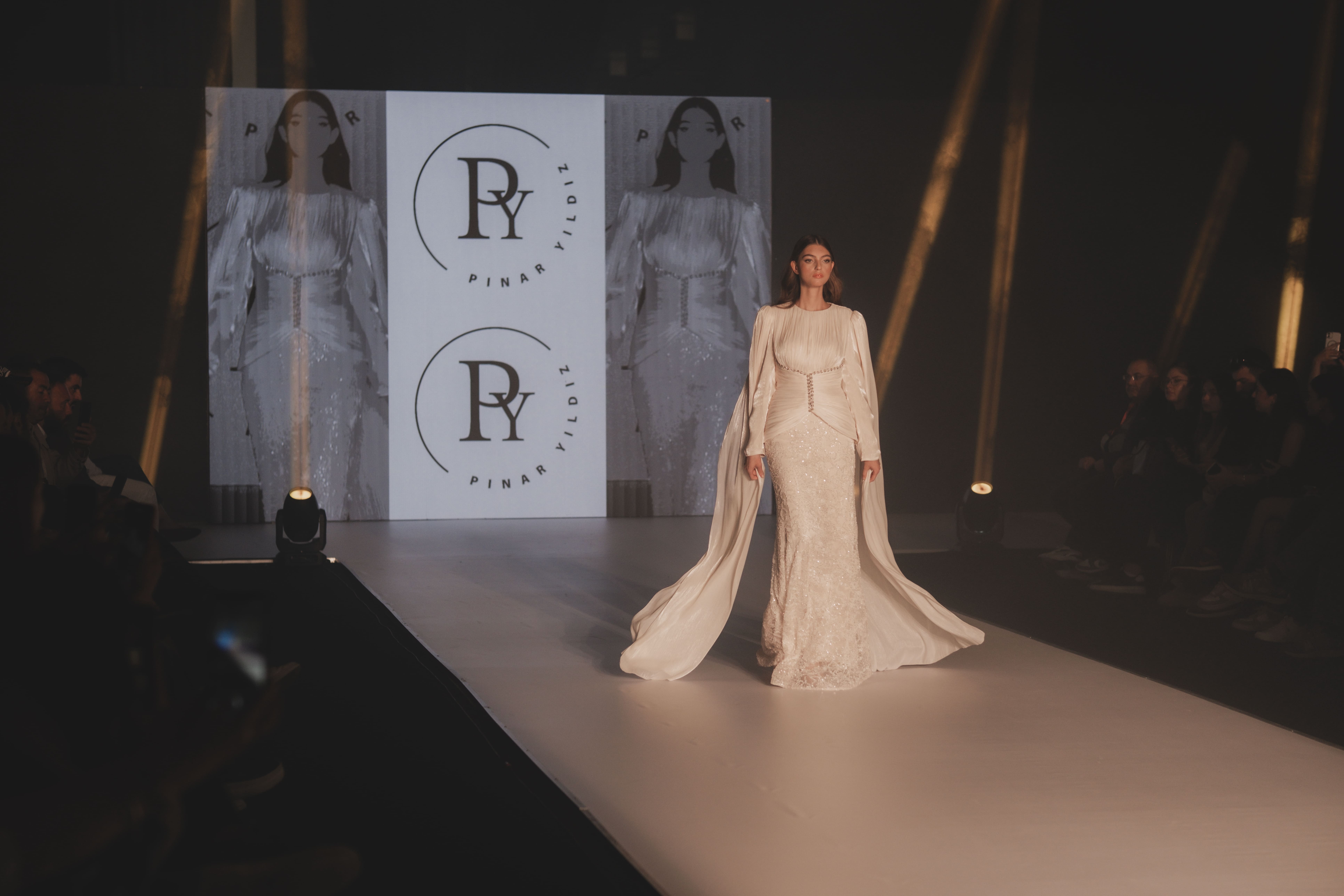 Runway Look 01