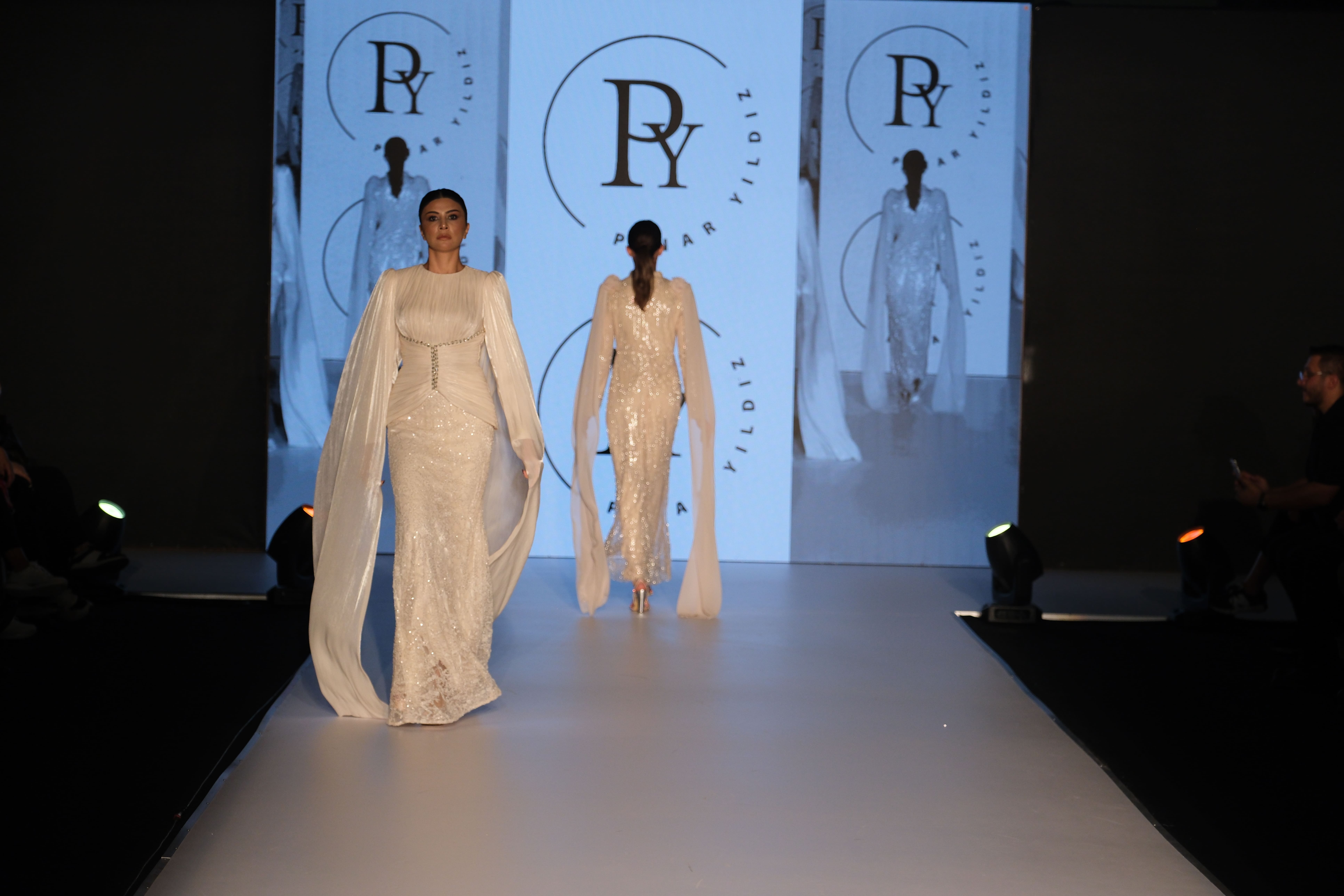 Runway Look 09